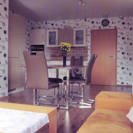 Ferienwohnung In Isenbuettel Экстерьер фото